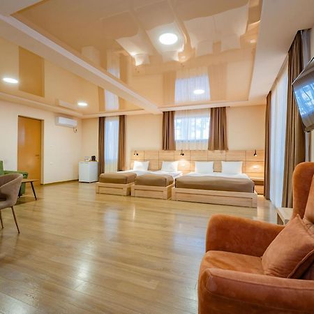 Zuzumbo Resort & Spa Telavi Eksteriør billede
