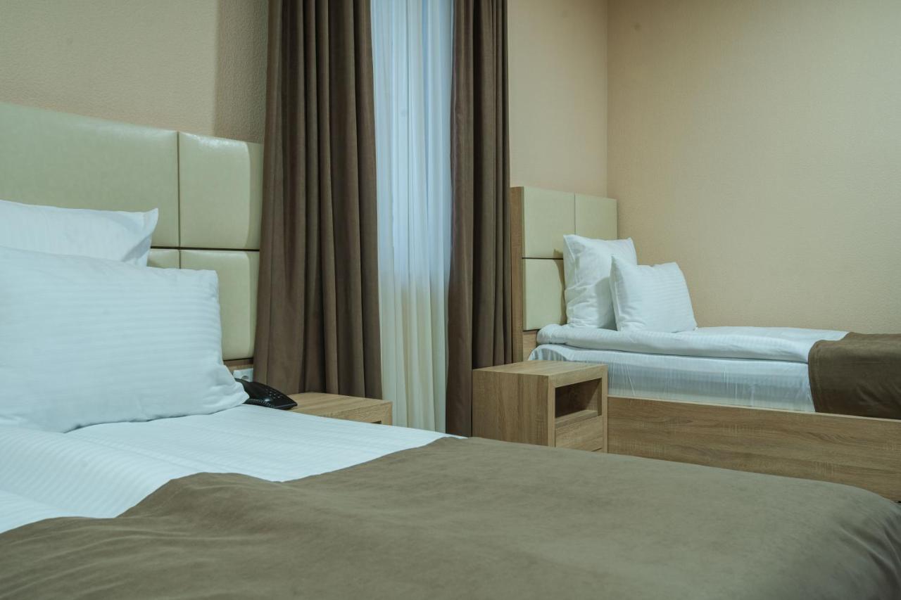 Zuzumbo Resort & Spa Telavi Eksteriør billede